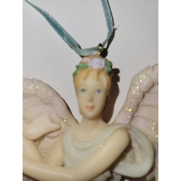 Roman Inc 1998 Ceraphim Angel Peace On Earth Christmas Ornament  EUC - Picture 3 of 11